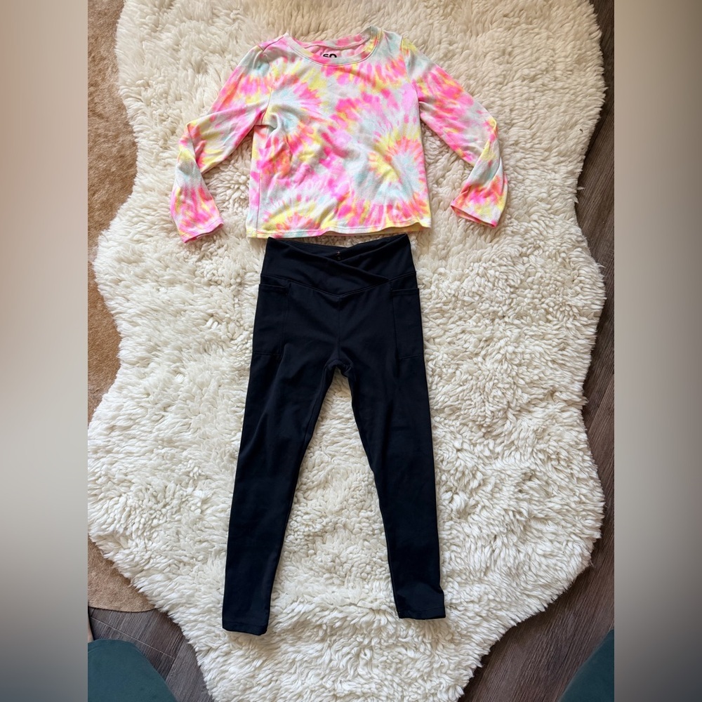 Danskin Tie-Dye Top and Black Leggings Set